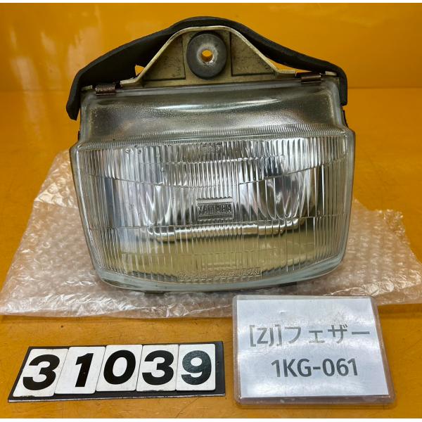 【送料無料!!】[ZJ 31039]ヤマハ YAMAHA FZ250 フェザー 1KG-061 ヘッ...