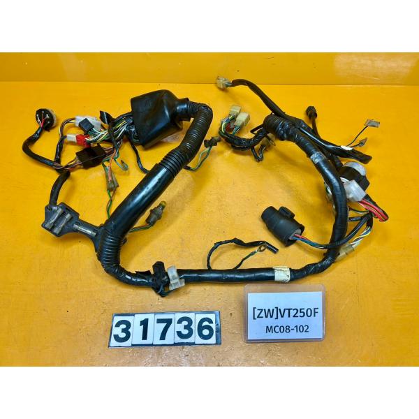 【送料無料!!】[ZW 31736]ホンダ HONDA VT250F MC08-102 メインハーネ...