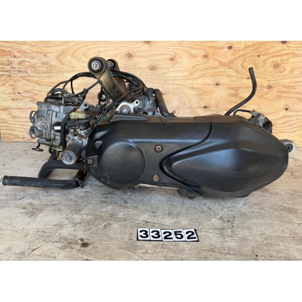 【送料無料!!】[AAZ 33252]@ホンダ HONDA フォルツァZ MF08-101 エンジン...