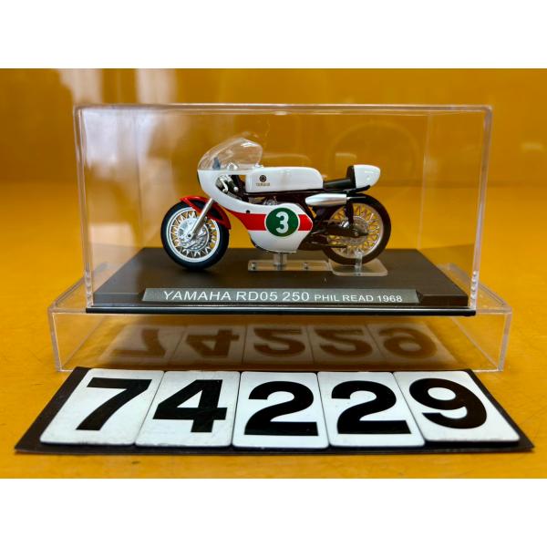 【送料無料!!】74229 開封品 デアゴスティーニ　チャンピオンバイクコレクション 1:24 YA...