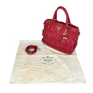 PRADA（プラダ） ギャザー ショルダーバッグ ナイロン BN1407 レッド