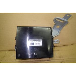 ヴォクシー TA-AZR60G ABS　コンピューター   デンソー 079400-8592　 89...