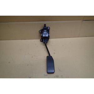 フィット RS 前期(GE8) 純正 破損無 取付OK 動作保証 ペダル セット