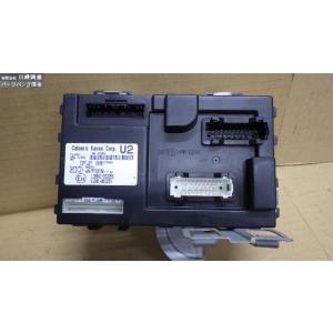 シルフィ DBA-TB17 ヘッドライト左 LH G MRA8DE スタンレー W0613