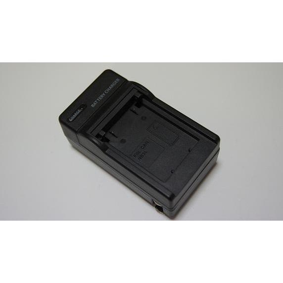 CANON NB-3L 対応互換急速充電器（カーチャージャー付属）IXY DIGITAL 700/6...