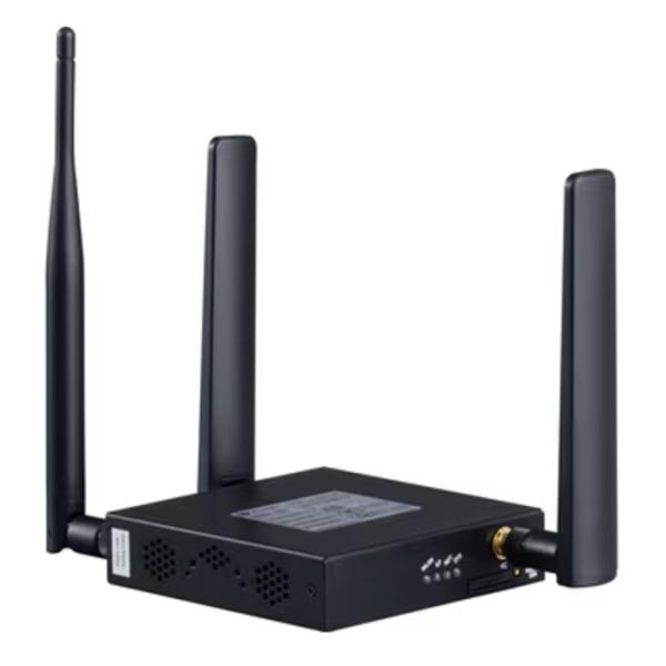 富士ソフト +F FS010M 4G対応M2Mルーター FS010M [取寄10]