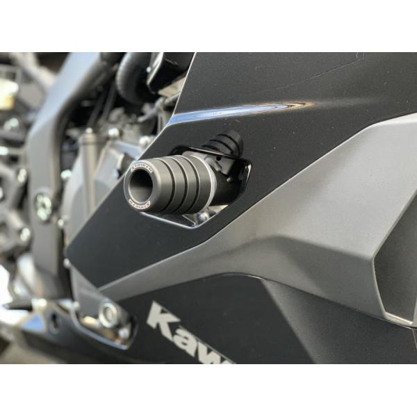 ストライカー ガードスライダー カーボンCP ZX-25R/SE 20、ZX-4RR/4RSE