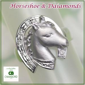 馬 ペンダント トップ 馬蹄 チャーム ホースシュー 午(うま) 干支