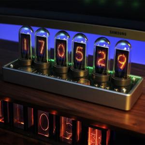 ニキシー管時計 発光管時計 レトロモダン 置き時計RGBフルカラーLEDデジタル時計 デジタル卓上時計 12/24時間ディスプレイ デスクト