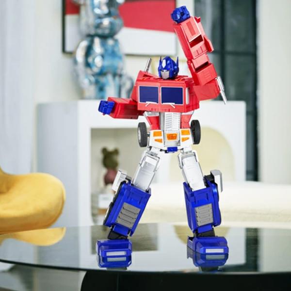 Robosenフラッグシップ オプティマスプライム