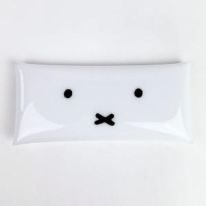 こびとづかん イニシャルバッヂｅ カクレモモジリ 6276 Kdm 037 パーフェクトワールド 通販 Yahoo ショッピング