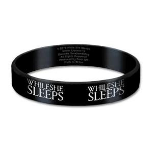 (ホワイル・シー・スリープス) While She Sleeps オフィシャル商品 ロゴ リストバンド シリコン シリコンバンド RO69｜pertemba