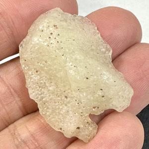 チンターマニストーン 原石 再入荷 人気 魅惑の原石 サフォーダイト