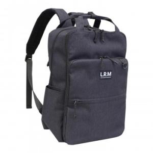 L.R.M 10ポケット スクエア3層リュック CMK19-0541 ブラック