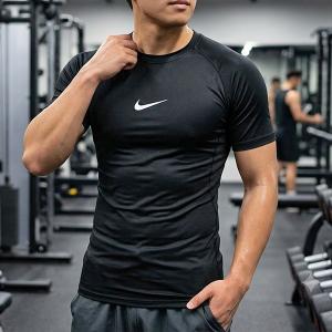 NIKE（ナイキ） 未使用 ギャクソウ NIKE GYAKUSOU アンダーカバー T