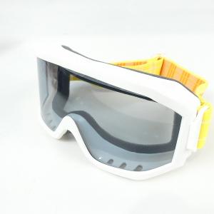 スワンズ SWANS スノーゴーグル 703S ホワイト シングルレンズ UVカット スキー スノーボード 日本製 こども用 PA704