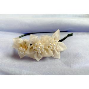 パールフラワーカチューシャ