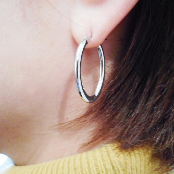 K18ホワイトゴールド ピアス イタリアンジュエリー・ウノアエレ フープピアス