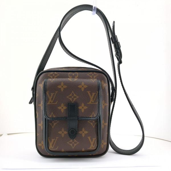 LOUISVUITTON ルイヴィトン クリストファーウェアラブルウォレット モノグラムマカサー M...