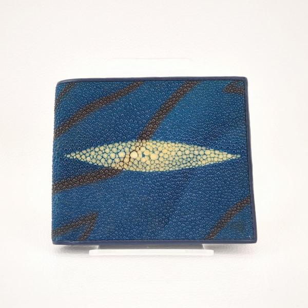 希少】スティングレイ 2つ折り財布 エイ革 ブルー genuine stingray Skin メン...