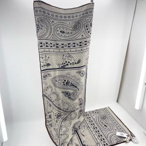 未使用 希少カラー HERMES ストール カ...の詳細画像1