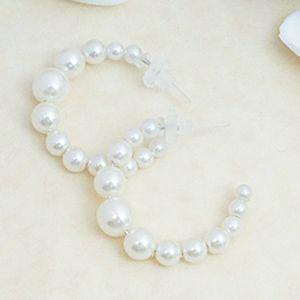 ハーフリングピアス パール 日本製 樹脂　リング 爆買