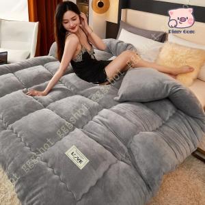 羽毛ふとん ダブル 無地カラー 保温 肌触り良い 洗える 静電気防止 ふんわりとろける肌触り 抗菌防臭 フィットキルトで更に暖か 掛布団 フランネル 毛布