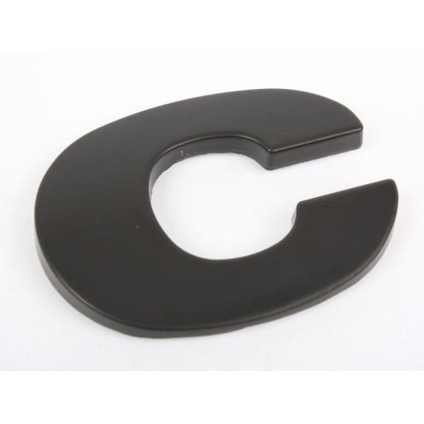 C 英字 アルファベットエンブレム ステッカー マットブラック