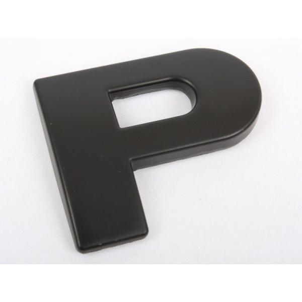 P 英字 アルファベットエンブレム ステッカー マットブラック