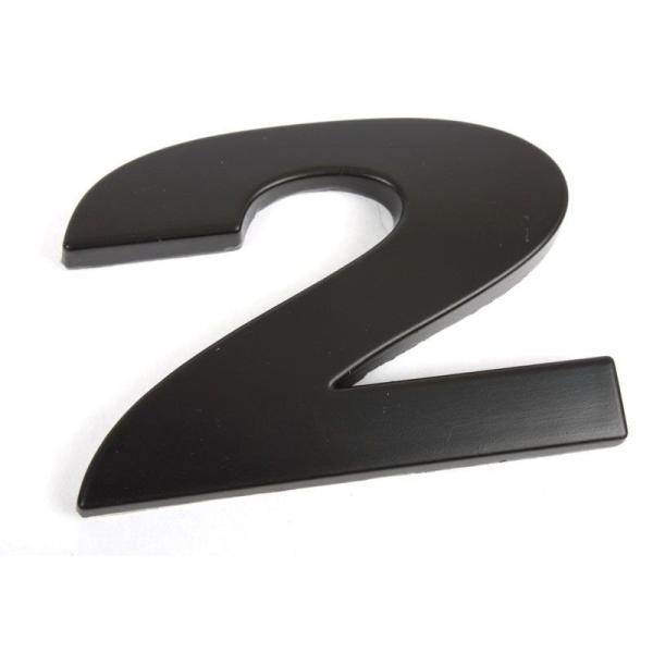 2 数字 アルファベットエンブレム ステッカー マットブラック