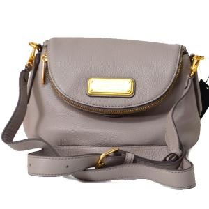 マークバイマークジェイコブス バッグ MARC BY MARC JACOBS レザー クロスボディ 斜めがけ フラップ ショルダーバッグ グレージュ M0009409｜pike-st