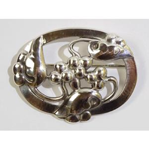 Georg Jensen（ジョージ ジェンセン） ブローチ318 鹿とリス