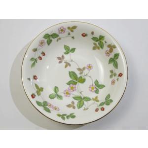 新品アウガルテン シンプルブーケ プレート19cm スイセン アウガルテン シンプルブーケ プレート19cm(シェイプ001) スイセン