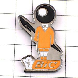 フランス ピンズ 雑貨 ヴィンテージ ピンバッジまとめて22個セット