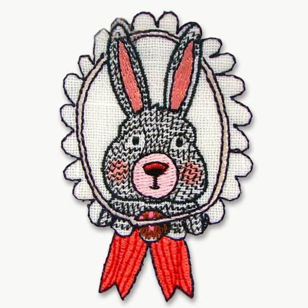 ワッペン（ILLUSTRATION／うさぎ）　アイロン接着OK イラストちっくな動物のかわいいワッペ...