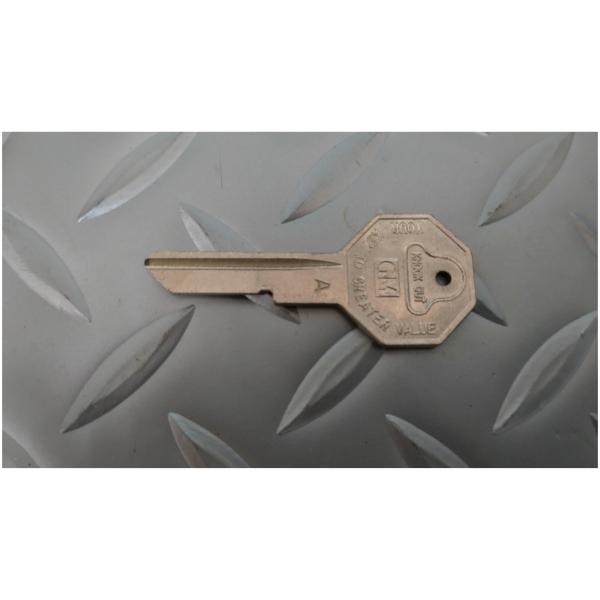 ６７ GMキーブランク エンジン&amp;ドア /シボレー/インパラ/ベルエア/カプリス スペアキー　196...