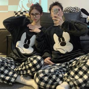 ミッキー パジャマ メンズの商品一覧 通販 Yahoo ショッピング