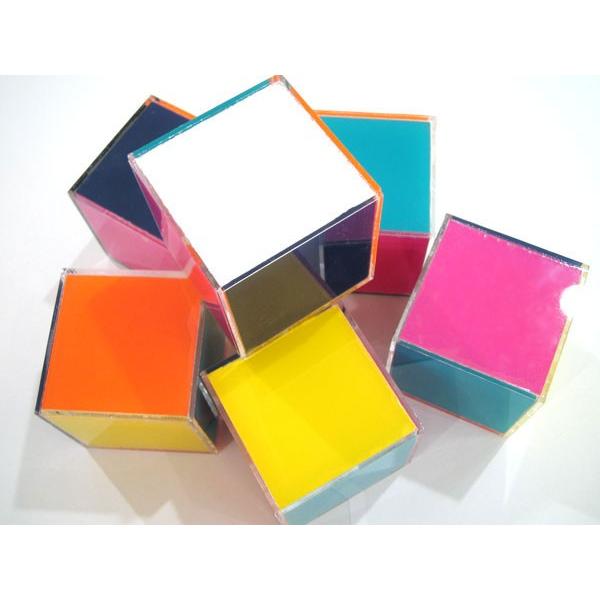 リュッシャーキューブ６個セット（アクリル製）