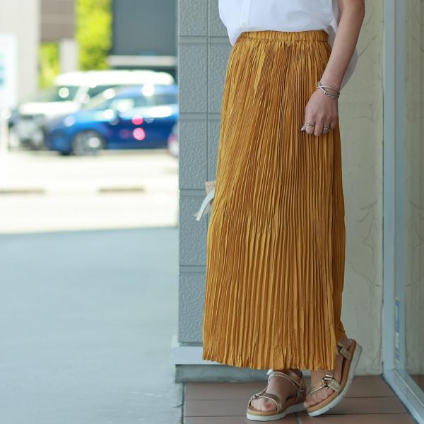 Boutique Ordinary (ブティーク オーディナリー) 　ランダムプリーツ　マキシストレ...