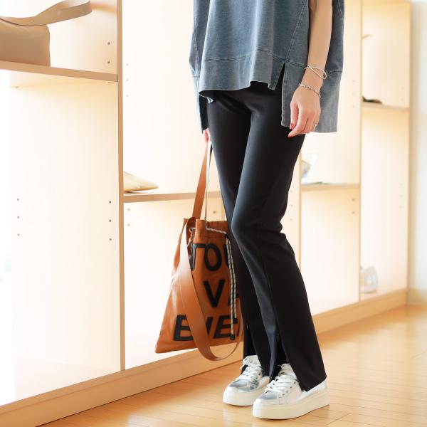 YENN (イエン) 　トルネードスリット　ノンストレスフレアーパンツ　=FRONT SLIT FL...