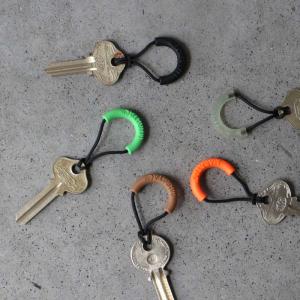 マラタック ジッパープル Maratac Zipper Pull-Hi Viz ブラック/ブラウン/グリーン/オレンジ 同色３個セット キャンプ アウトドア made in USA アメリカ