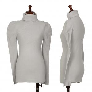 ISSEY MIYAKE（イッセイミヤケ） バイカラーリブタートルネックニット