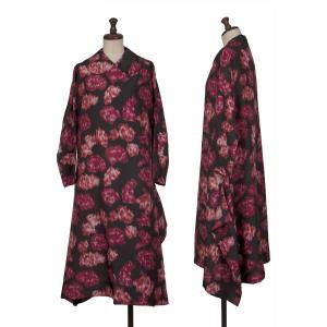 COMME des GARCONS（コムデギャルソン） サテンギャザー切替デザイン