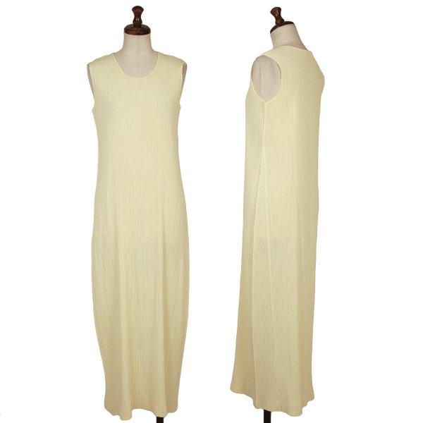 イッセイミヤケ フェットISSEY MIYAKE FETE クレーププリーツノースリーブワンピース ...