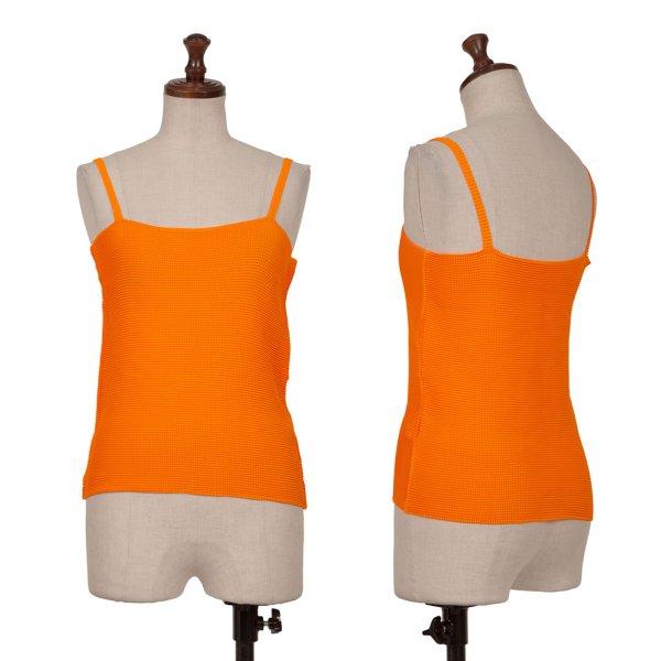 イッセイミヤケISSEY MIYAKE PLEATS (T) ストレッチプリーツキャミソール オレン...