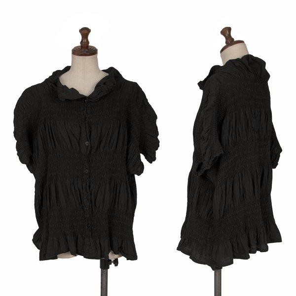 ISSEY MIYAKE me 染め消しプリーツ半袖ブラウス 黒F 【レディース】