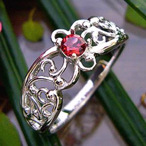 K18WG ルビーダイヤモンドリングクロス