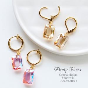 SWAROVSKI（スワロフスキー） ピアス ワイヤーフック リーフ型