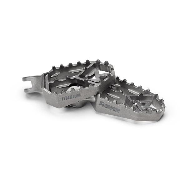 AKRAPOVIC (アクラポビッチ) アドベンチャーフットペグセット チタン Multistrad...