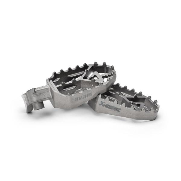 AKRAPOVIC (アクラポビッチ) アドベンチャーフットペグセット チタン Tenere 700...